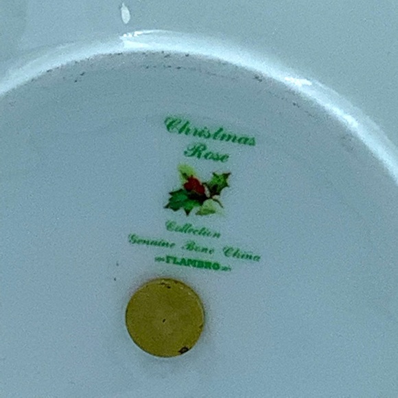 Vintage Flambro Christmas Rose Mini Tiered Tray and Trinket Box - Picture 8 of 14